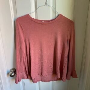 Gap Flutter Long Sleeve Girly Dainty Pink Top Women’s XS Valentine’s Day